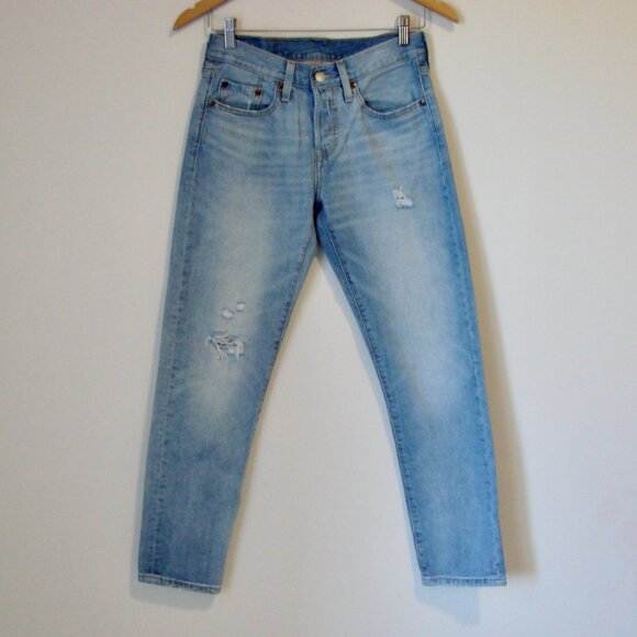 Levi's 501 T Tapered Jeans Light Wash Button Fly Ankle Crop Unisex Size 24 x 28 - Picture 4 of 16